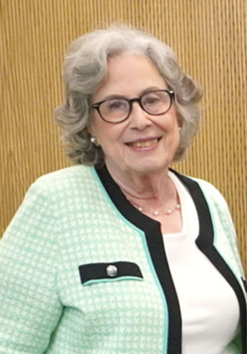 Dr. Ana Cleveland